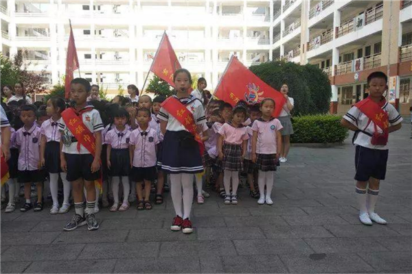 遵義市私立小學排名榜 育新小學小學上榜 第二重視素質教育