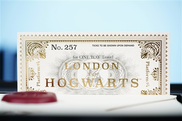 神秘感十足！Redmi Turbo 3哈利波特聯名款禮盒圖賞