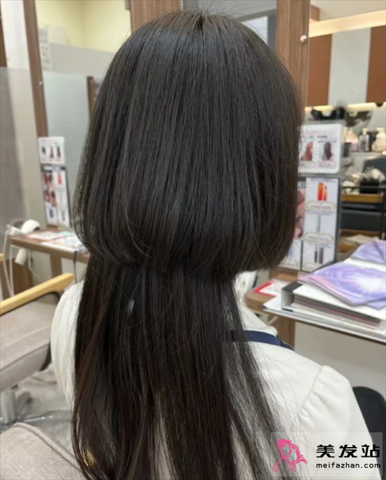 長發(fā)流行發(fā)型設(shè)計 水母頭高級又減齡