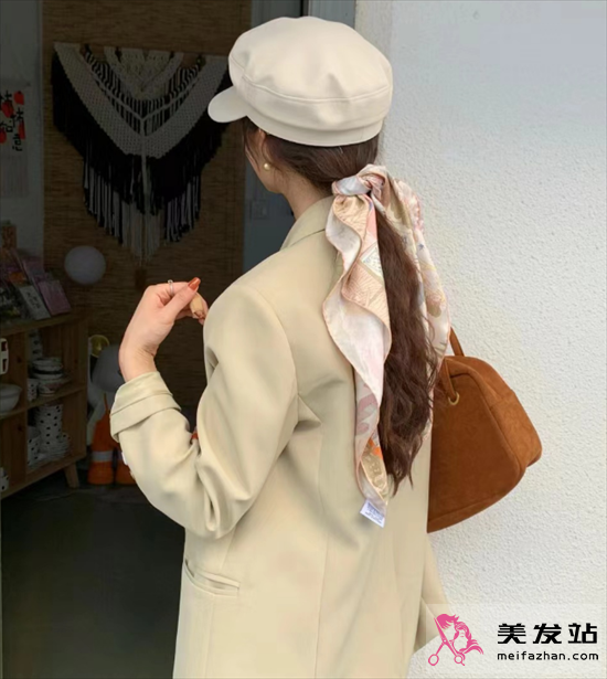 夏季清爽扎發造型 絲巾扎發美翻天