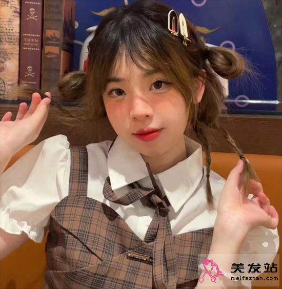 短發y2k發型 看起來超個性