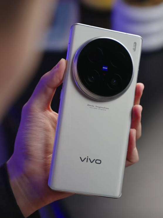 2億像素影像滅霸！vivo X100 Ultra真機上手：碩大環形相機