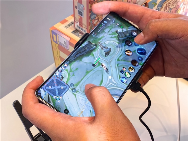 生成式AI手機(jī)時(shí)代 聯(lián)發(fā)科天璣變了！振臂一呼引領(lǐng)行業(yè)變革