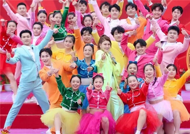 倒計時6天！烏蘭圖雅“花開四季”演唱會5.19北京開唱