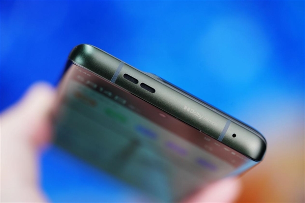 moto首款A(yù)I旗艦！moto X50 Ultra圖賞
