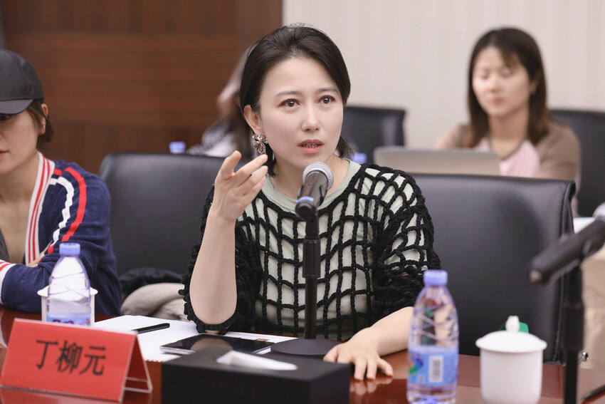 電影《你是我的英雄》研討會在京舉行