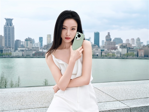 HUAWEI Pura 70銳意風尚之夜登陸上海：何剛詮釋“銳意向前”品牌精神