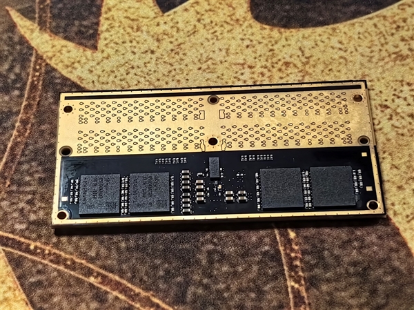 微星主板首秀CAMM2、Mini_CUDIMM兩大革命性內存！下代普及四大徒手DIY設計
