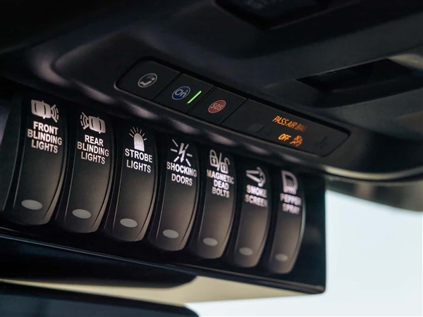 163萬！Rezvani Arsenal防彈車發布：可選軍用套件、B6裝甲