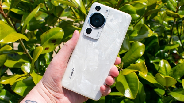 華為鴻蒙全家桶強勢出圈：被廣大明星們種草了