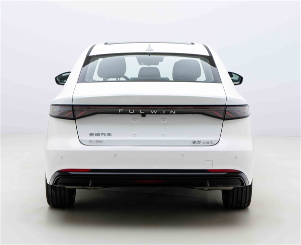 10萬元買A8L 奇瑞風云新款插混轎車申報：前臉很奧迪