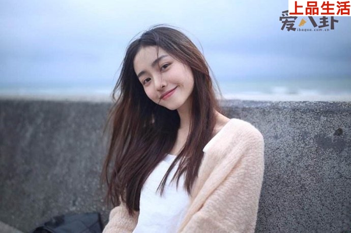 最美網(wǎng)紅七七曾獲王思聰稱(chēng)贊