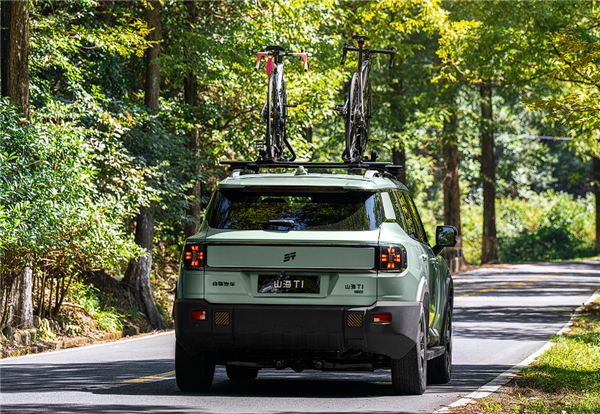 長城再迎新對手 奇瑞捷途山海T1官圖發布：又一插混方盒子