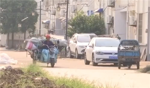 七旬老人騎三輪車被追尾索賠誤工費遭拒 法院：保險公司賠1.4萬