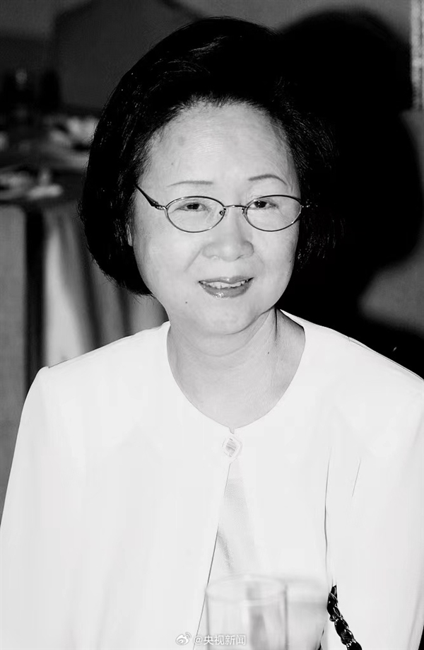 知名作家瓊瑤突然辭世 遺書公布：不要為我難過