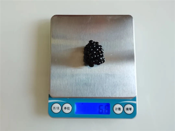 “第三代水果”都出來了：黑到極致 而且居然這么好吃！