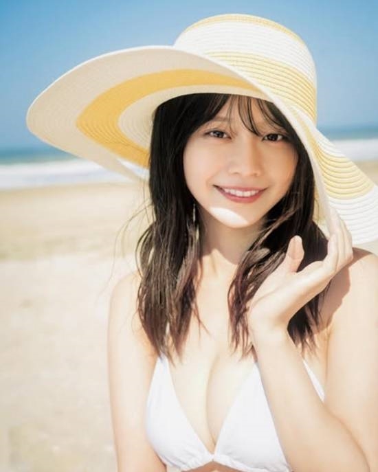 《假面騎士》最美女反派淺倉唯：改名復出拍新寫真