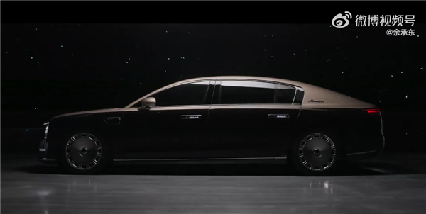 華為百萬級旗艦轎車！尊界S800黑金雙拼色登場：又尊又壕