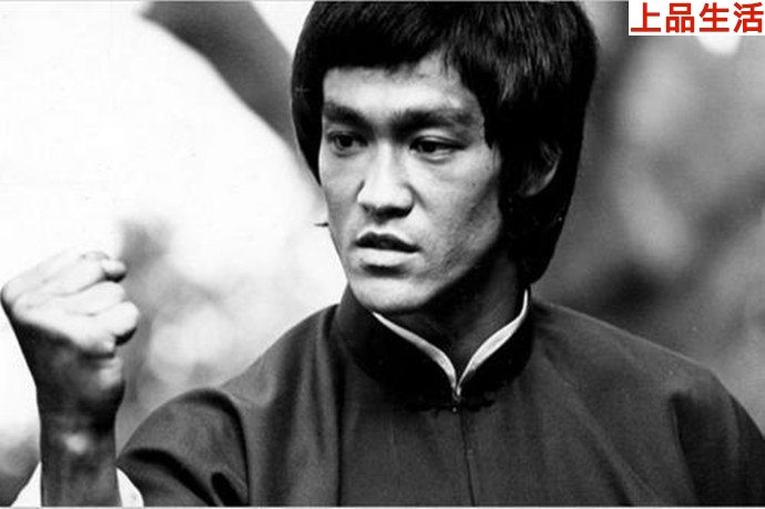 中國偉大武術家演員李小龍
