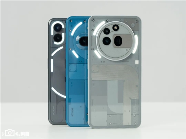 2000塊的Nothing Phone 現在也開始堆料了