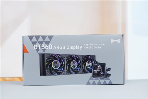 獨立磁吸IPS液晶屏!超頻三銀翼DT360水冷散熱器圖賞