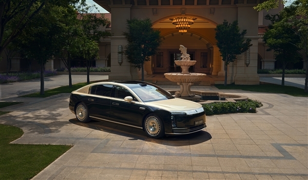 能與勞斯萊斯比高低！尊界S800純白實車曝光：本周上市