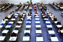 上海給中小學(xué)生減負(fù)引熱議：初中每天書面作業(yè)不超過1.5小時！